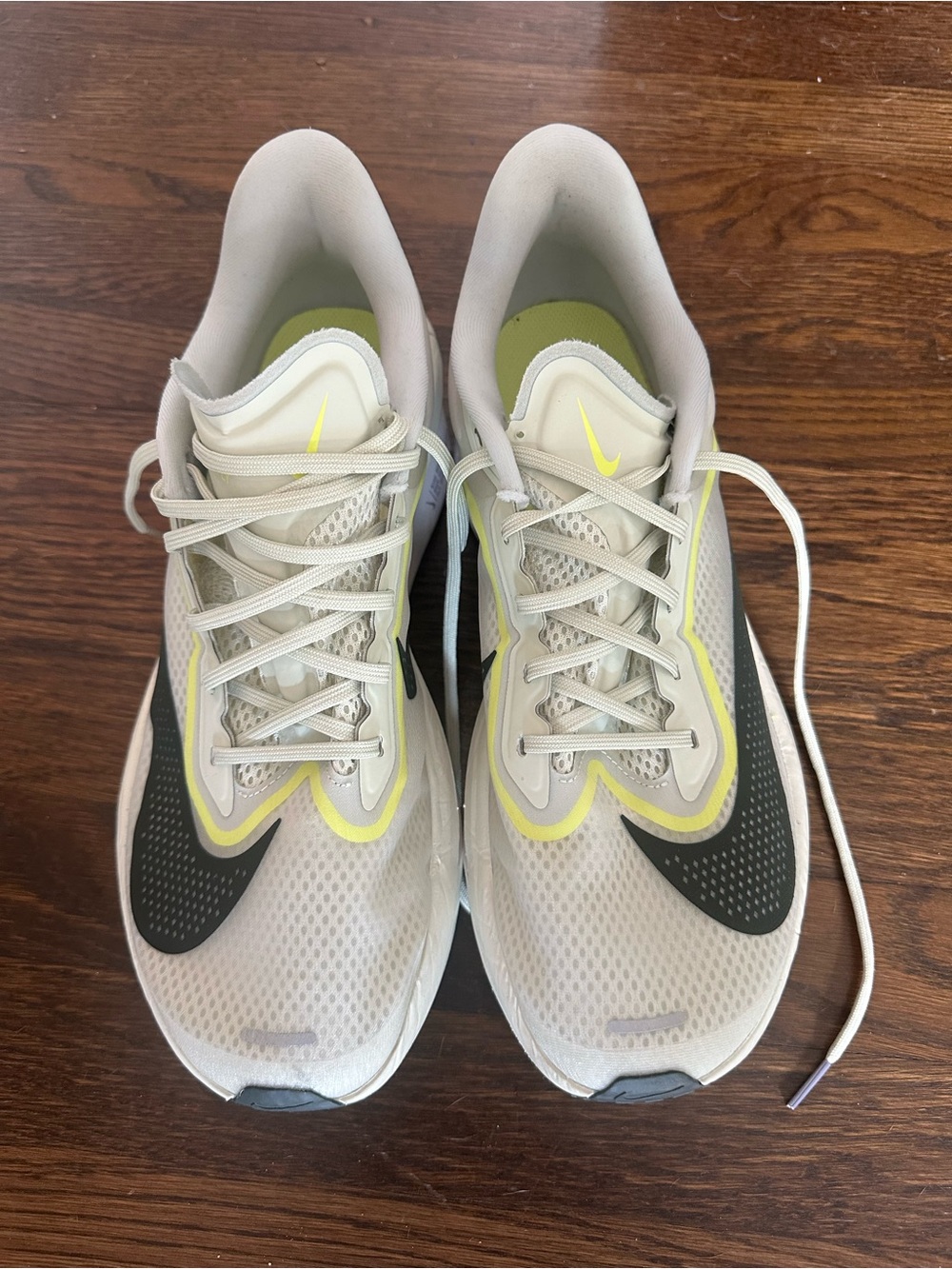 Nike Zoom Fly 6 Running Shoe - Men’s 10.5. Like new condition.